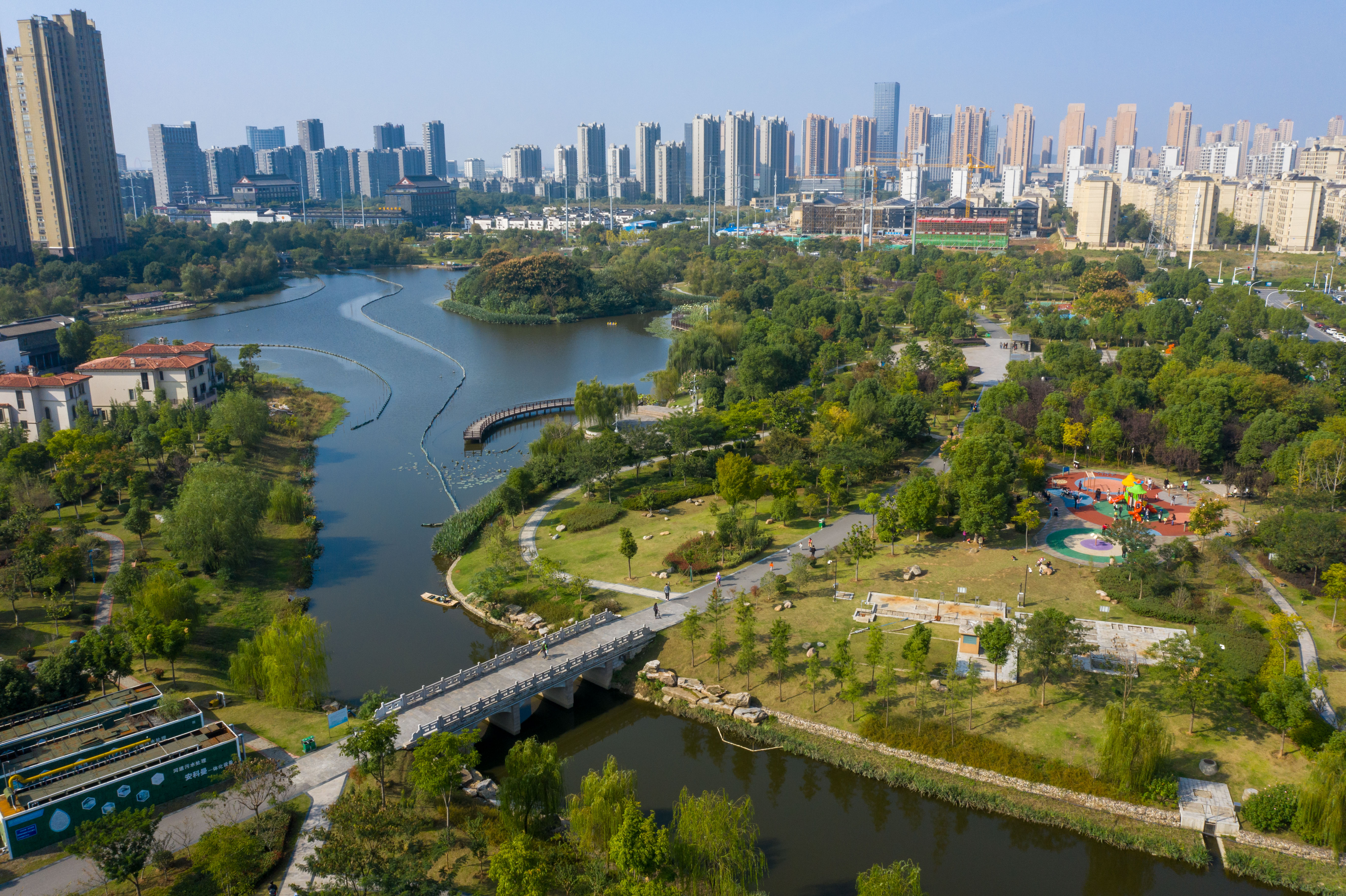 九游会老哥俱乐部登录华天马鞍山水环境项目东湖公园工程1